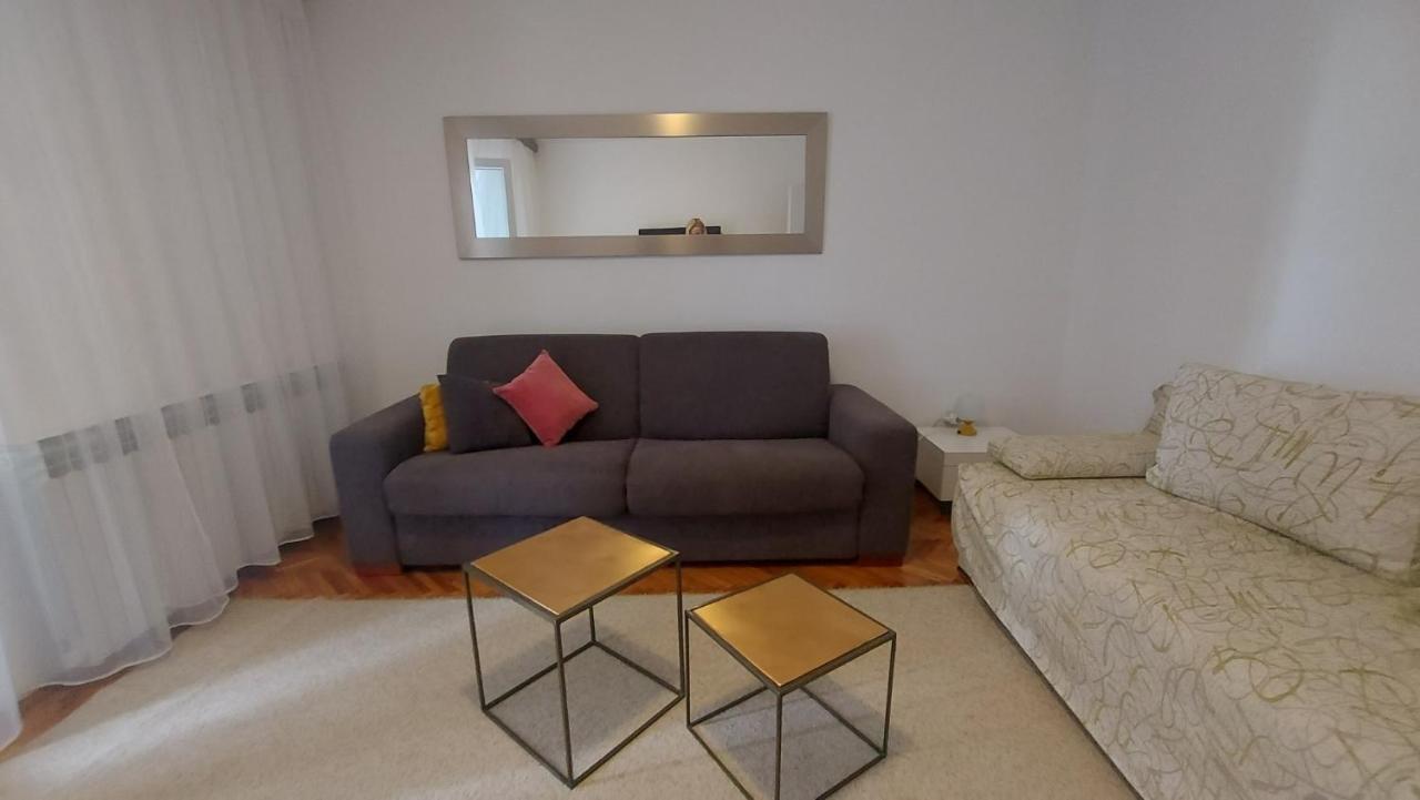 Corina & Franco Apartment Сен Екстериор снимка