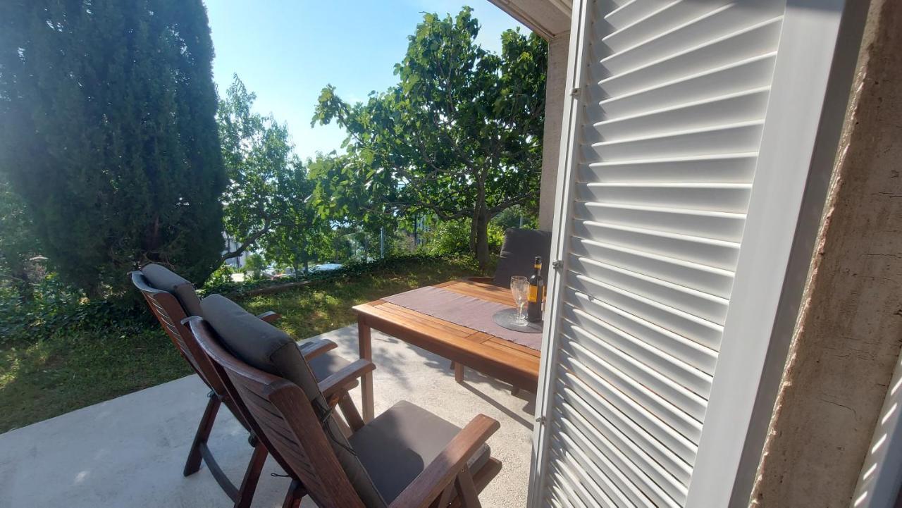 Corina & Franco Apartment Сен Екстериор снимка