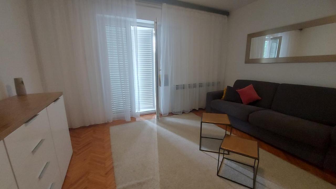 Corina & Franco Apartment Сен Екстериор снимка
